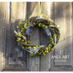   Frühlingskranz mit Goldregen – natürliche Oster- und Türdekoration