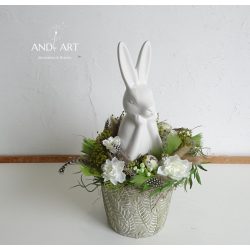   Moderne Osterdekoration mit großem weißen Hasen – Frühlingshafte Tischdeko