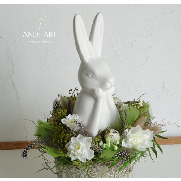Moderne Osterdekoration mit großem weißen Hasen – Frühlingshafte Tischdeko